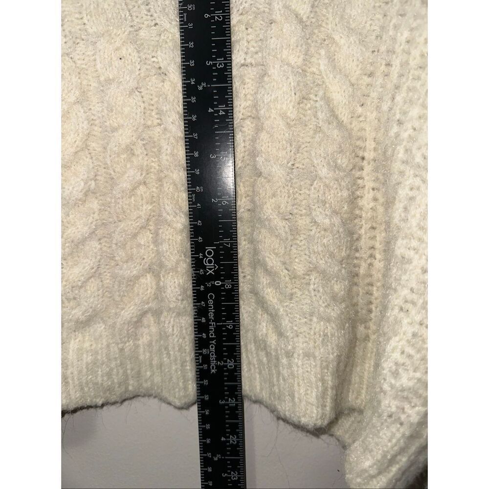 Universal Thread Women’s Medium Cream Cable Knit … - image 8
